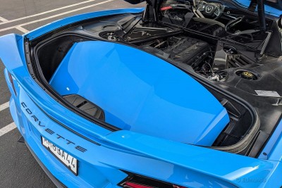 2020_chevrolet_corvette_crg_lt_1221201_1600.jpg