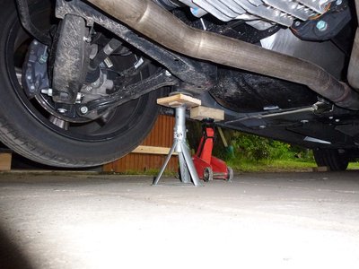 Camaro - point de levage Arrière - 1.JPG