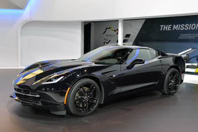 01-chevrolet-corvette-black-widow-chicago-1.jpg